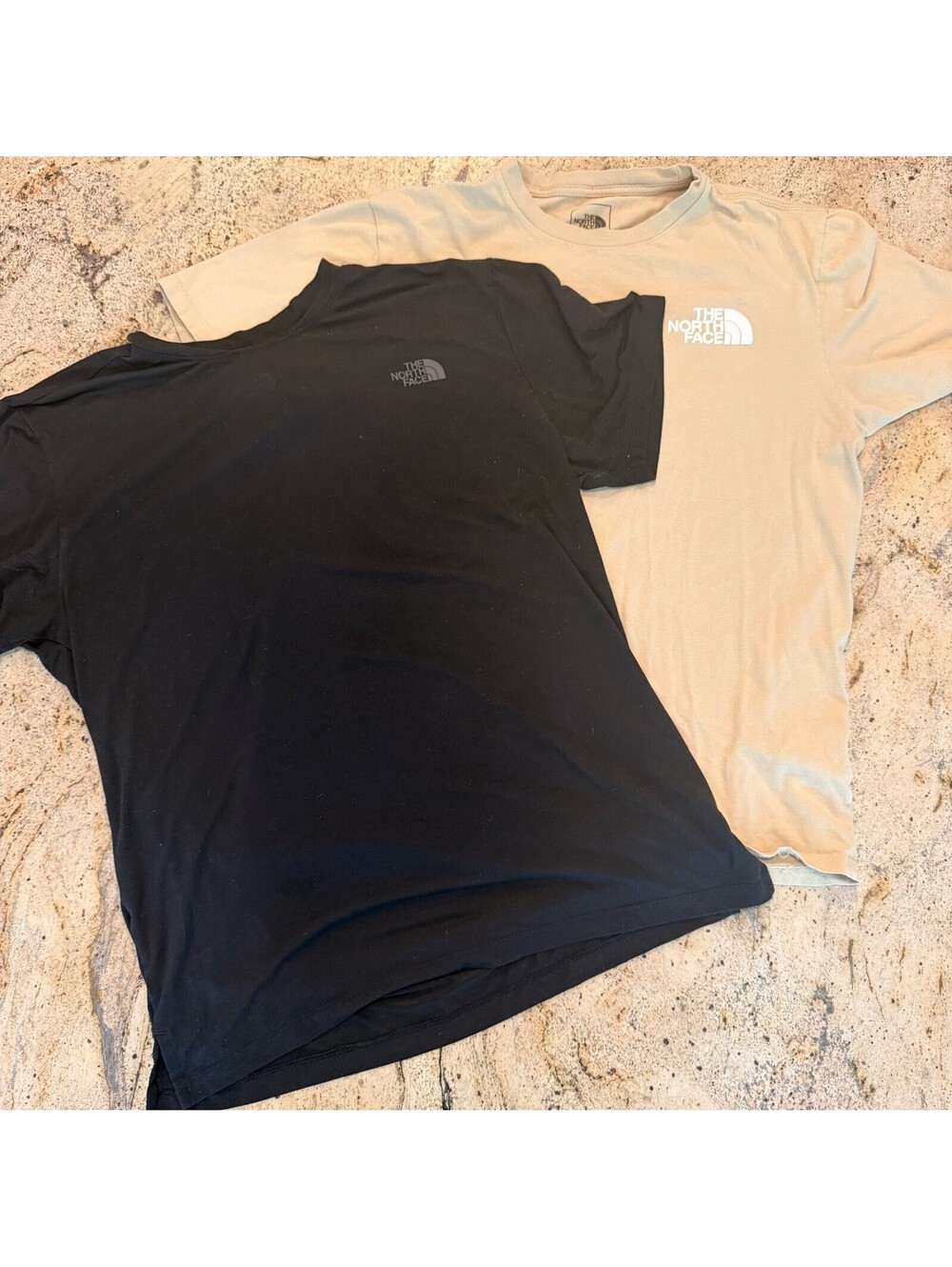 *TWO* The North Face Tshirts Size Med Short Sleeve Black And Tan